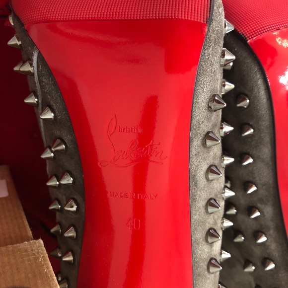 Christian Louboutin Willetta Grey Spike Booties 40 - Picture 4 of 8